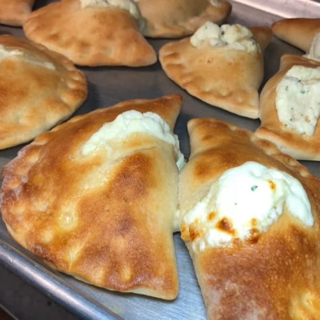 Mini Calzone.